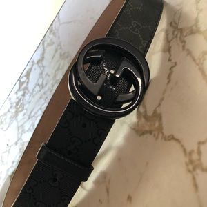 Mens black Gucci belt